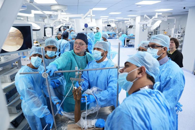 WRIST ARTHROSCOPY COURSE